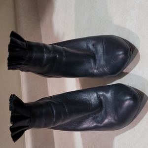 Le Chateau heeled ankle boot